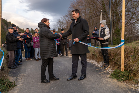Odprtje saniranega plazu in ceste Špitalič Dolina (16)